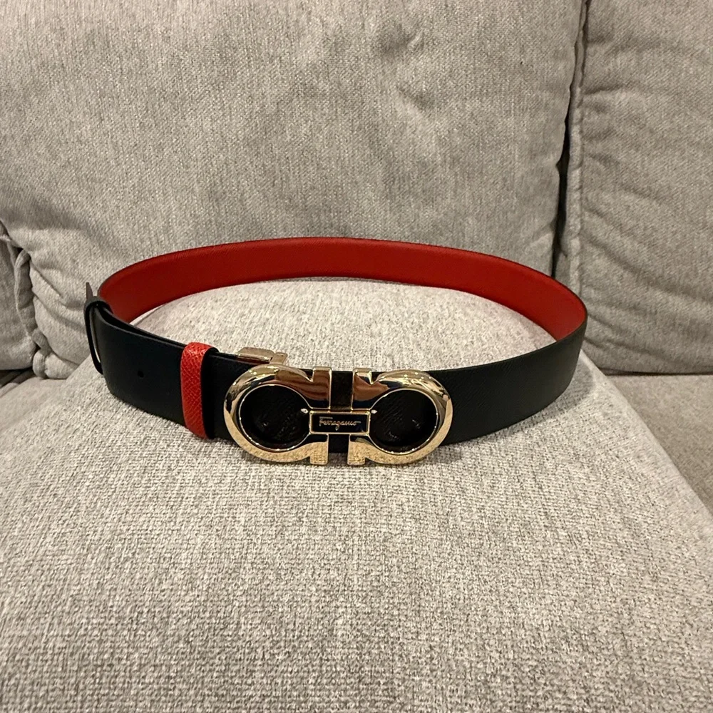 Salvatore Ferragamo Gancini Reversible Red Black Leather Belt Gold Buckle